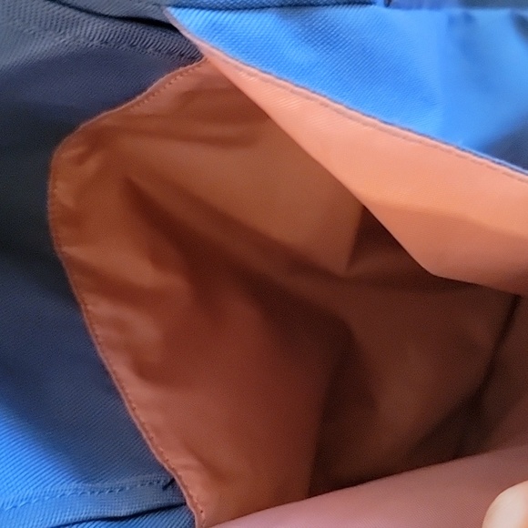 Columbia EUC Periwinkle Blue Crossbody Messenger Bag Purse Lightweight Very Nice - Picture 16 of 16